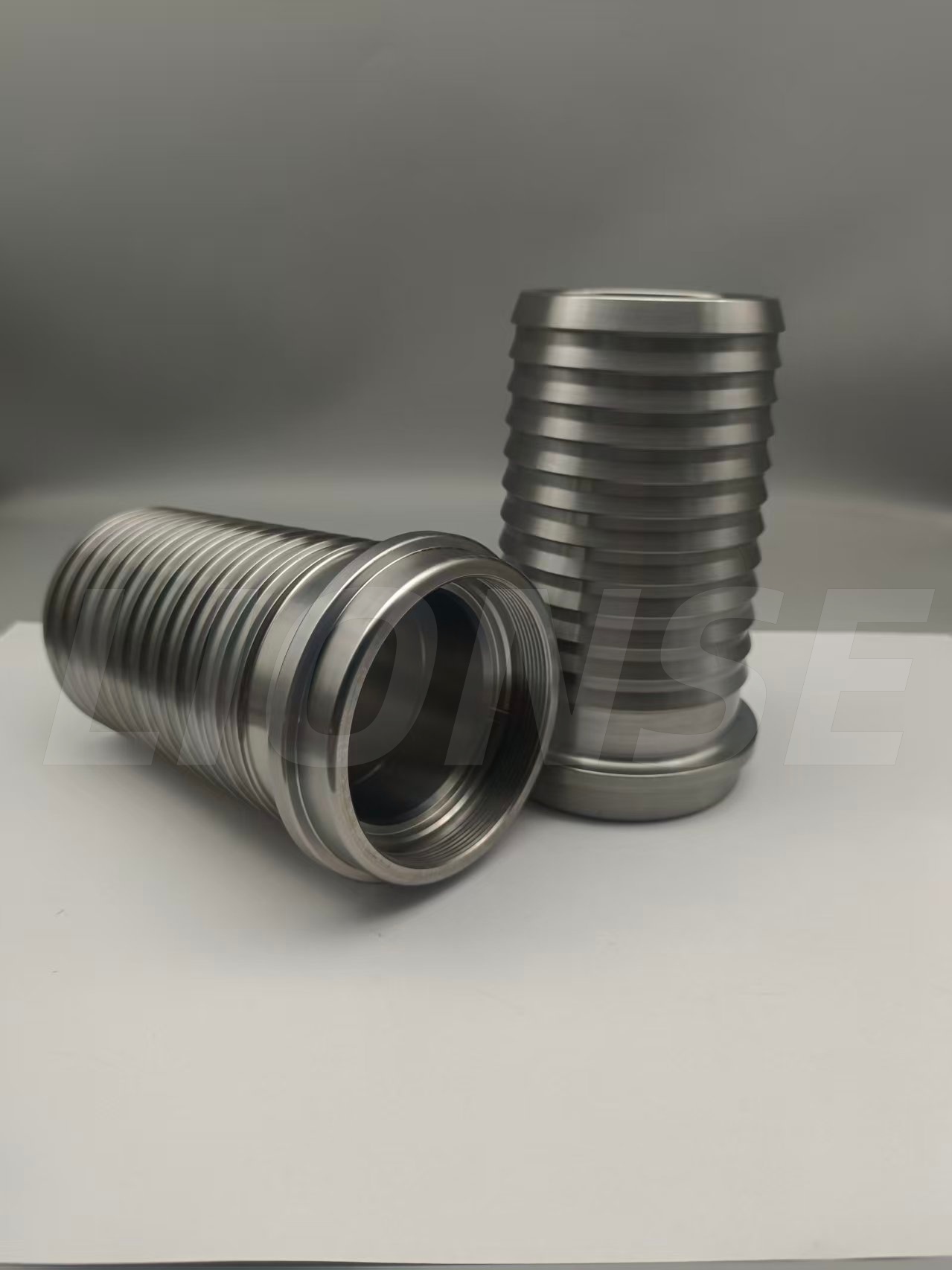 CNC obrábanie a sústruženie dielov z nehrdzavejúcej ocele